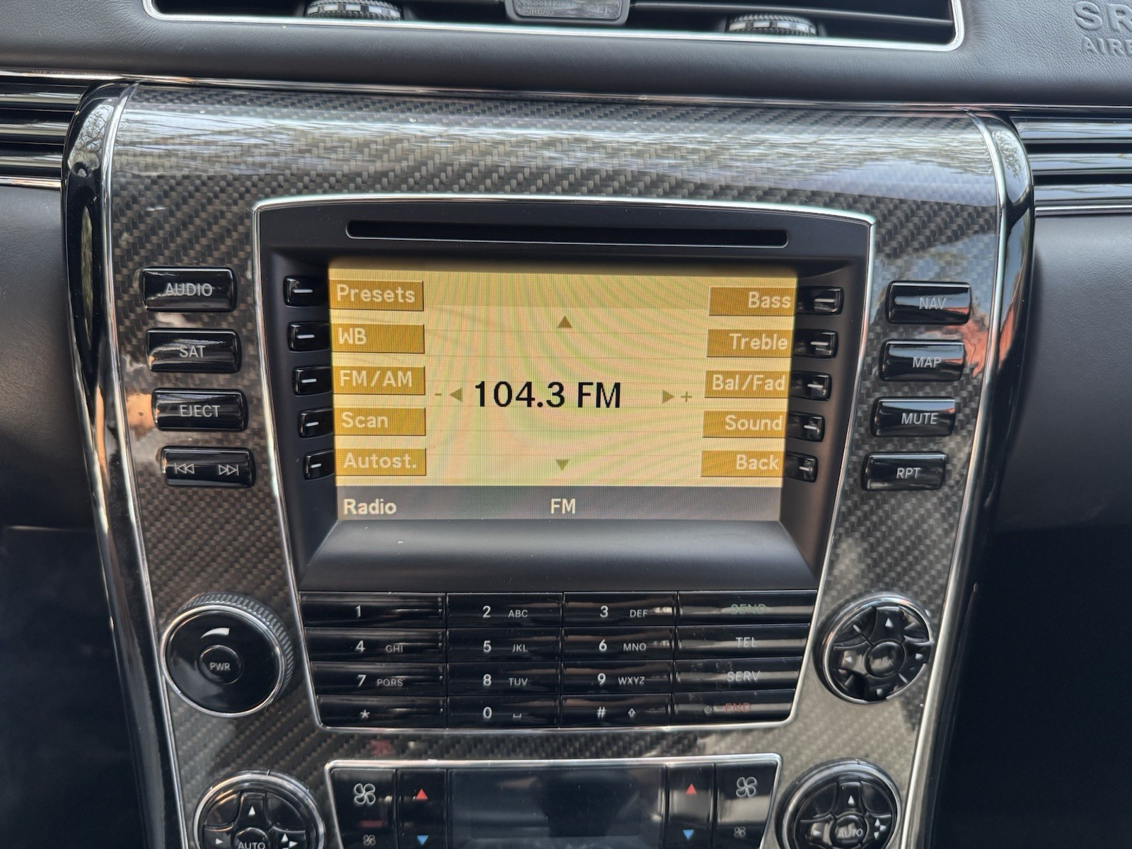 09 Maybach 62S 62 57s 57 Radio Screen Display Navigation OEM 2408700889
