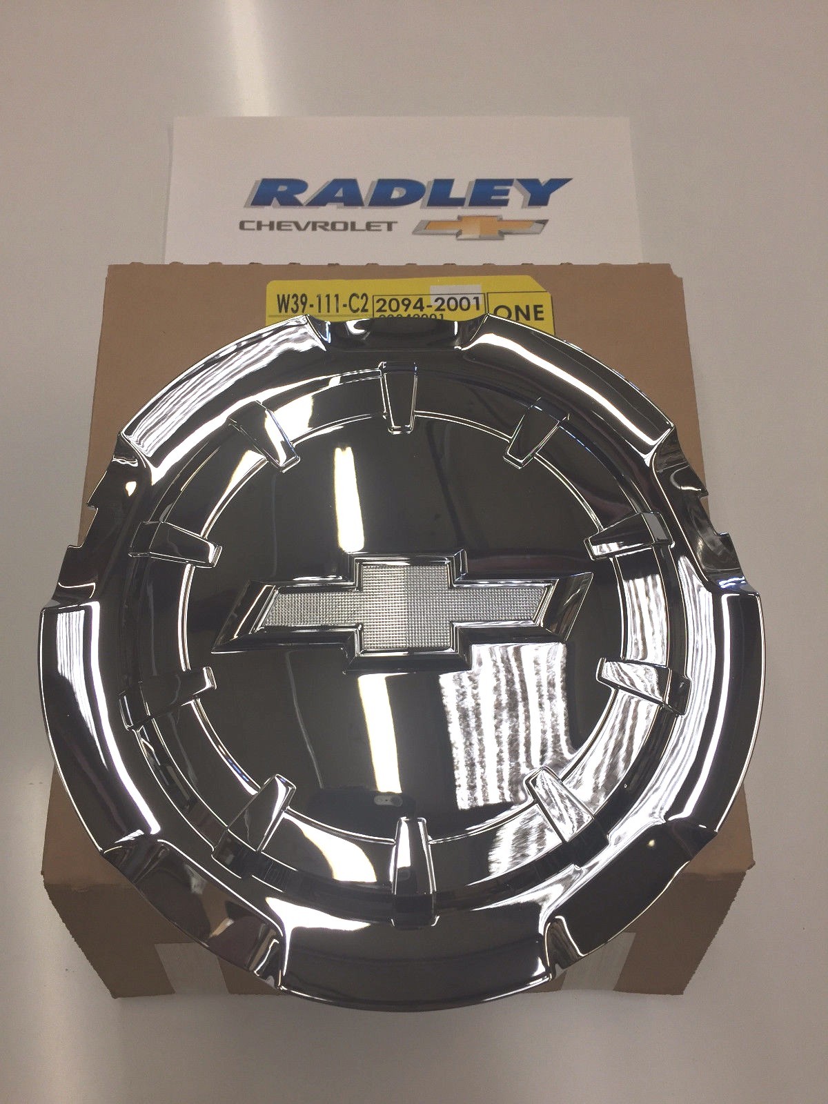 NEW OEM GM 14-16 Chevrolet Silverado 1500 Chrome Hub Center Cap 20942001 B112