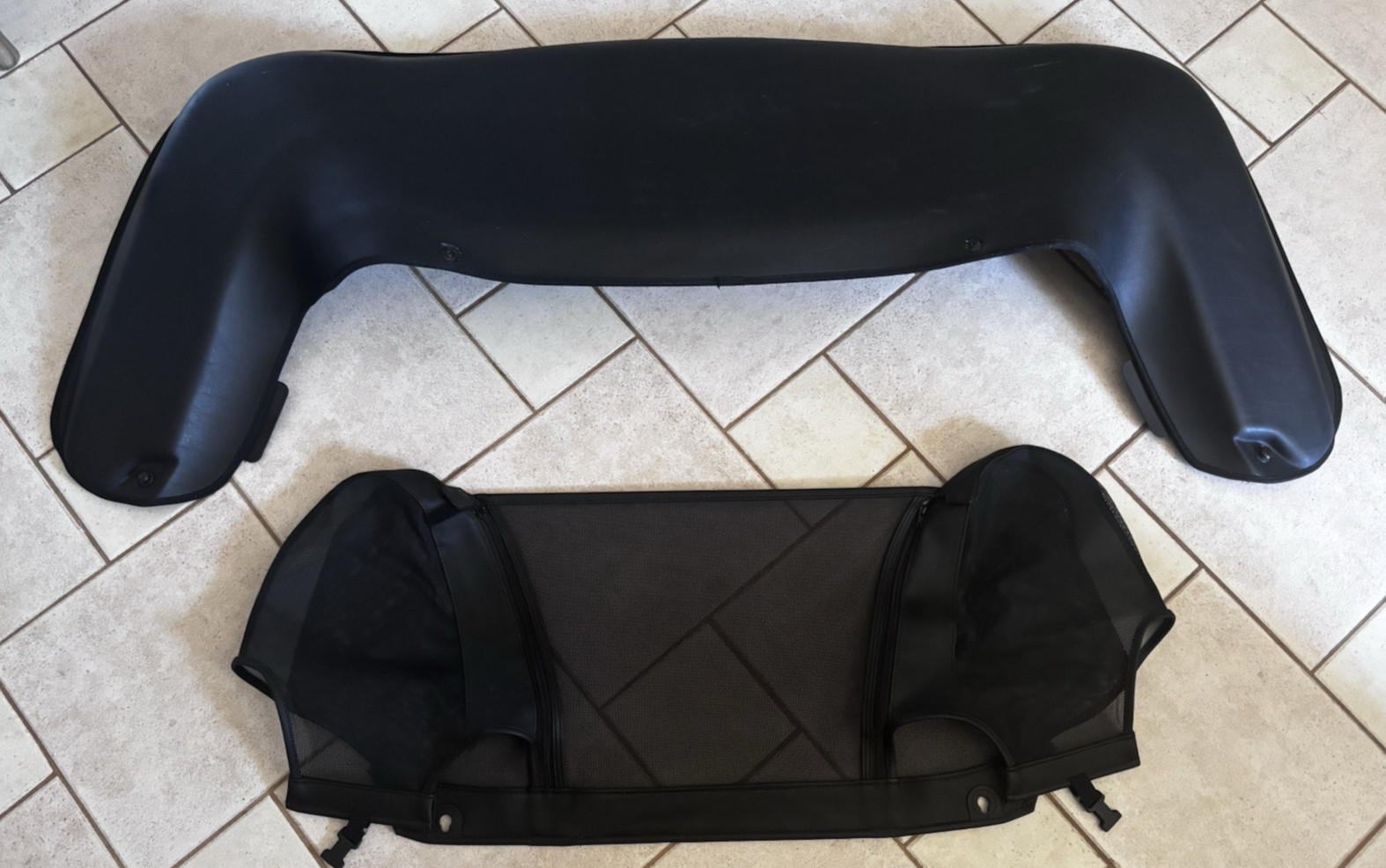 BMW Z3 M ROADSTER 96-02  WINDSCREEN DEFLECTOR & CONVERTIBLE TOP TONNEAU COVER