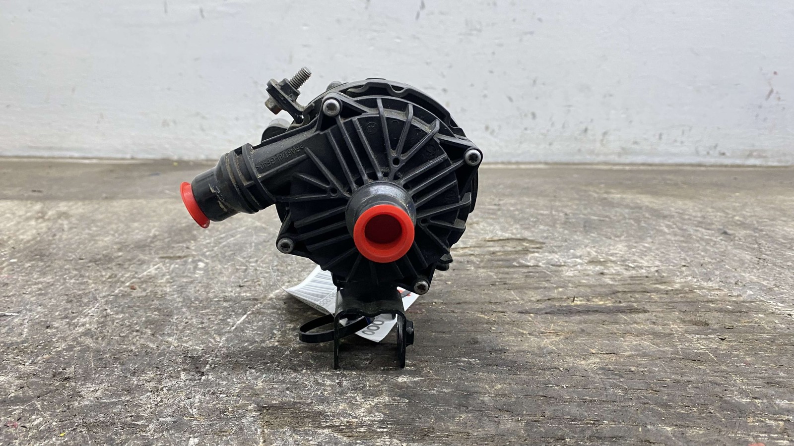 2022-2024 RIVIAN R1T EV AWD AUXILIARY COOLANT WATER RECOVERY PUMP ASSEMBLY OEM