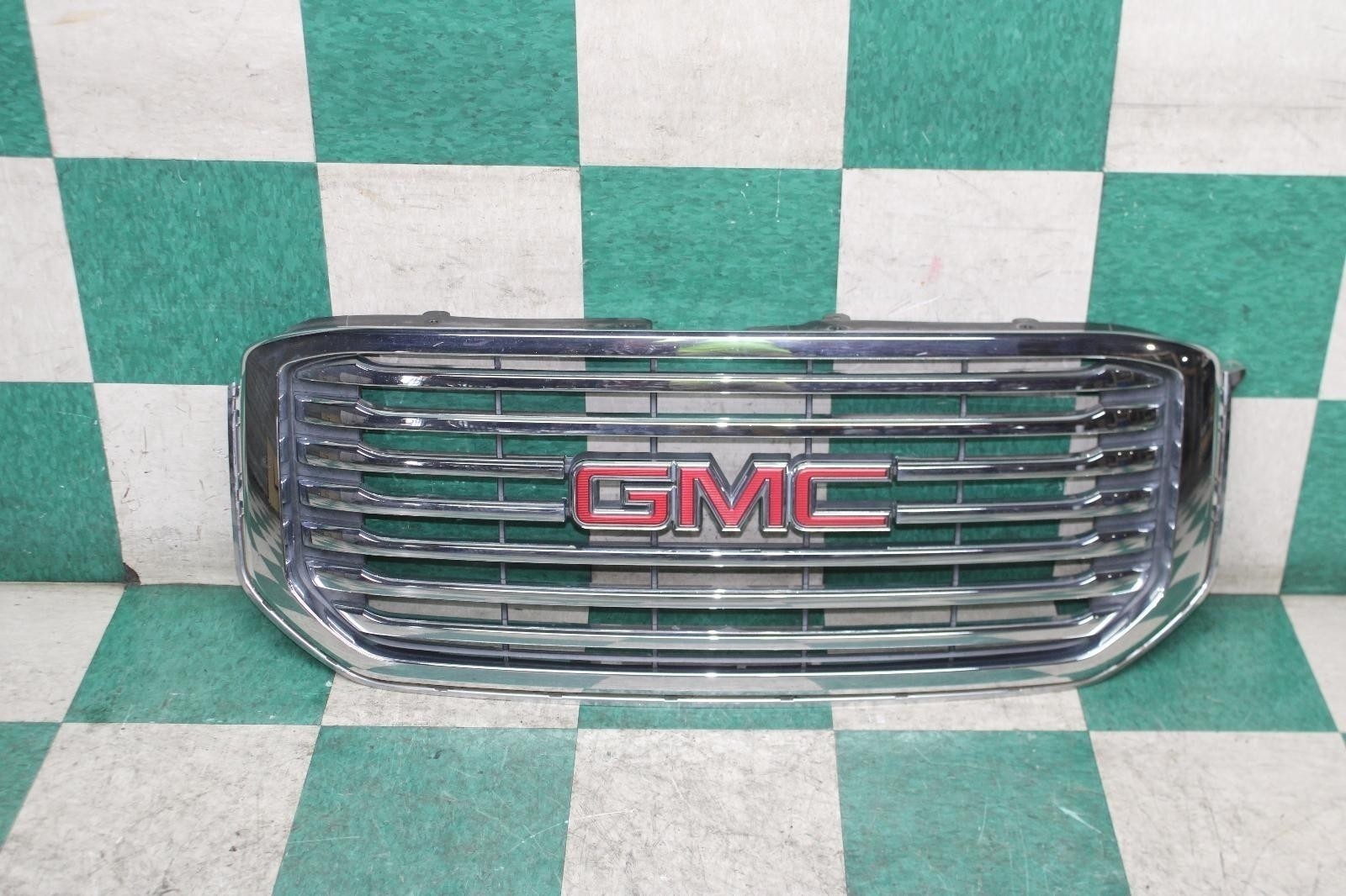 ⚠️DMG⚠️ 15-20 Yukon Xl Chrome Surround SLT Grill Panel Assembly OEM Factory WTY