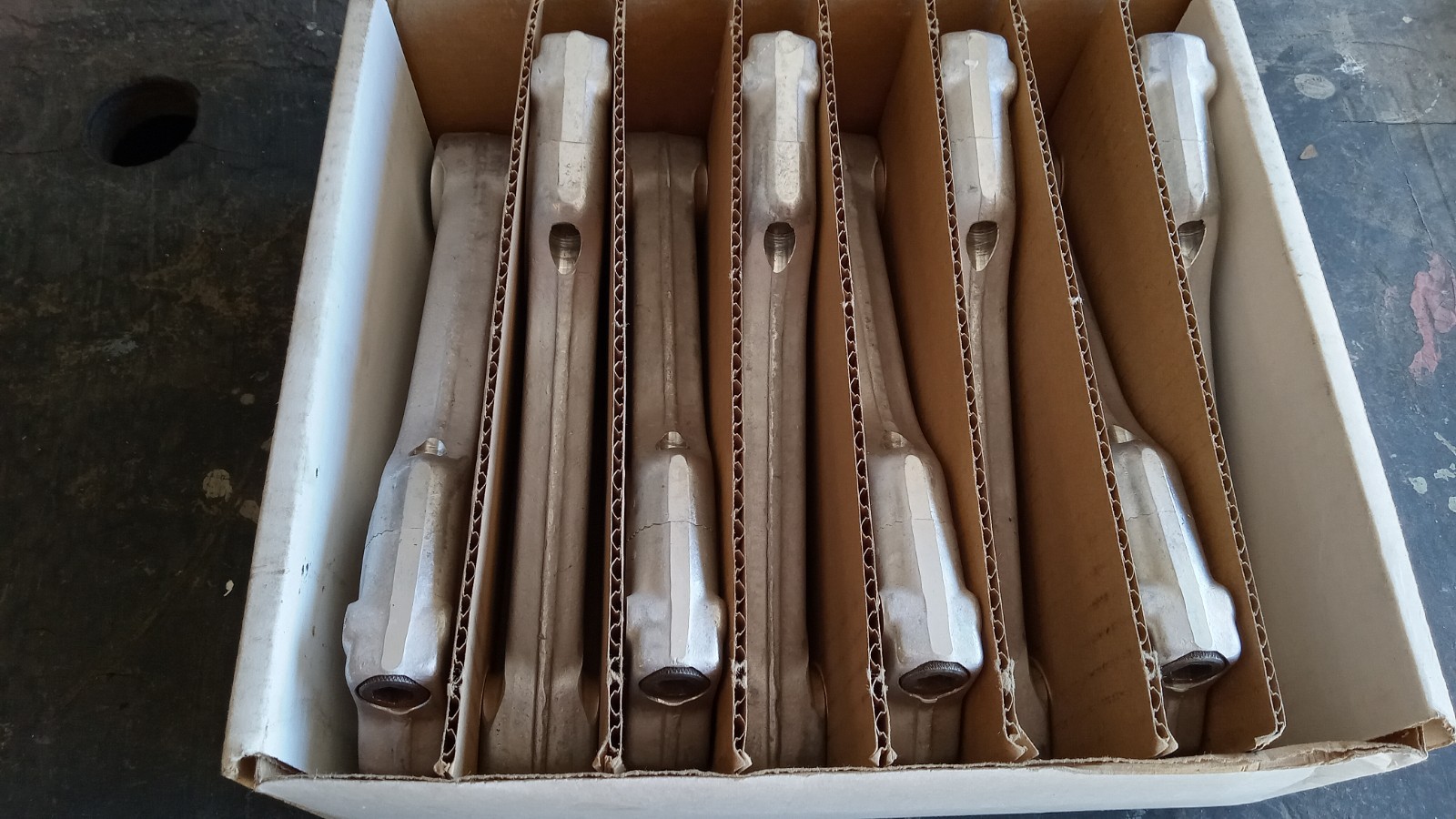 Mickey Thompson Aluminum Connecting Rods 392 Hemi Stroker