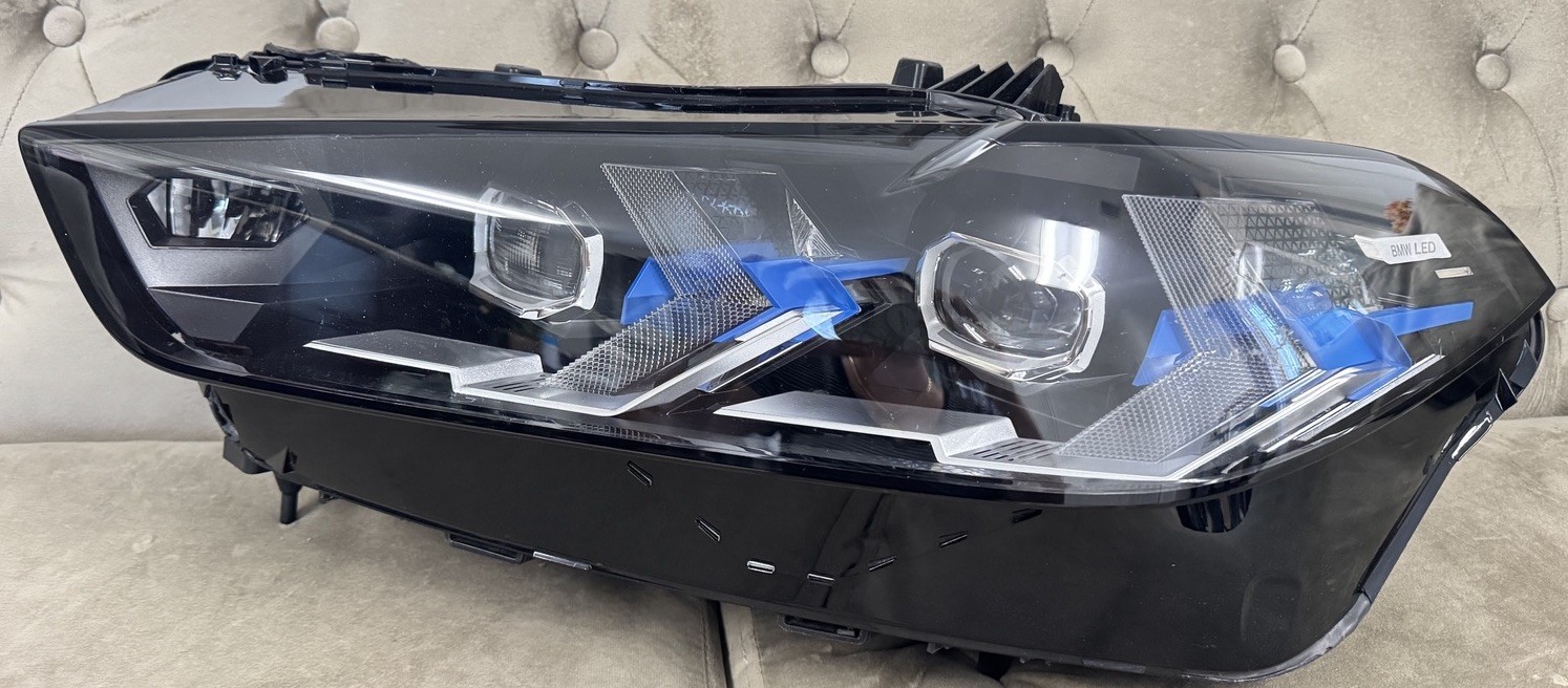 2024-2026 BMW X5 X6 OEM Left LED Headlight Cracked/Damaged Housing Broken Tabs 2024-2026 BMW X5 X6 OEM Left LED Headlight Cracked/Damaged Housing Broken Tabs