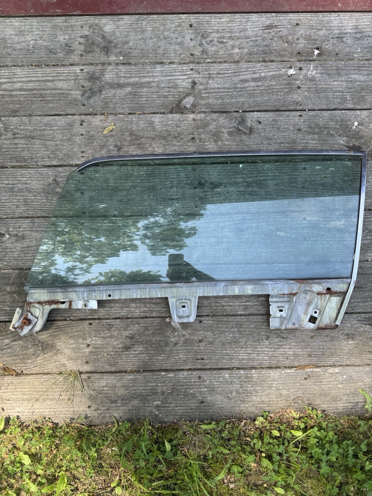 1967 1968 FORD MUSTANG COUPE DOOR GLASS Left SIDE tinted driver 1967 1968 FORD MUSTANG COUPE DOOR GLASS Left SIDE tinted driver