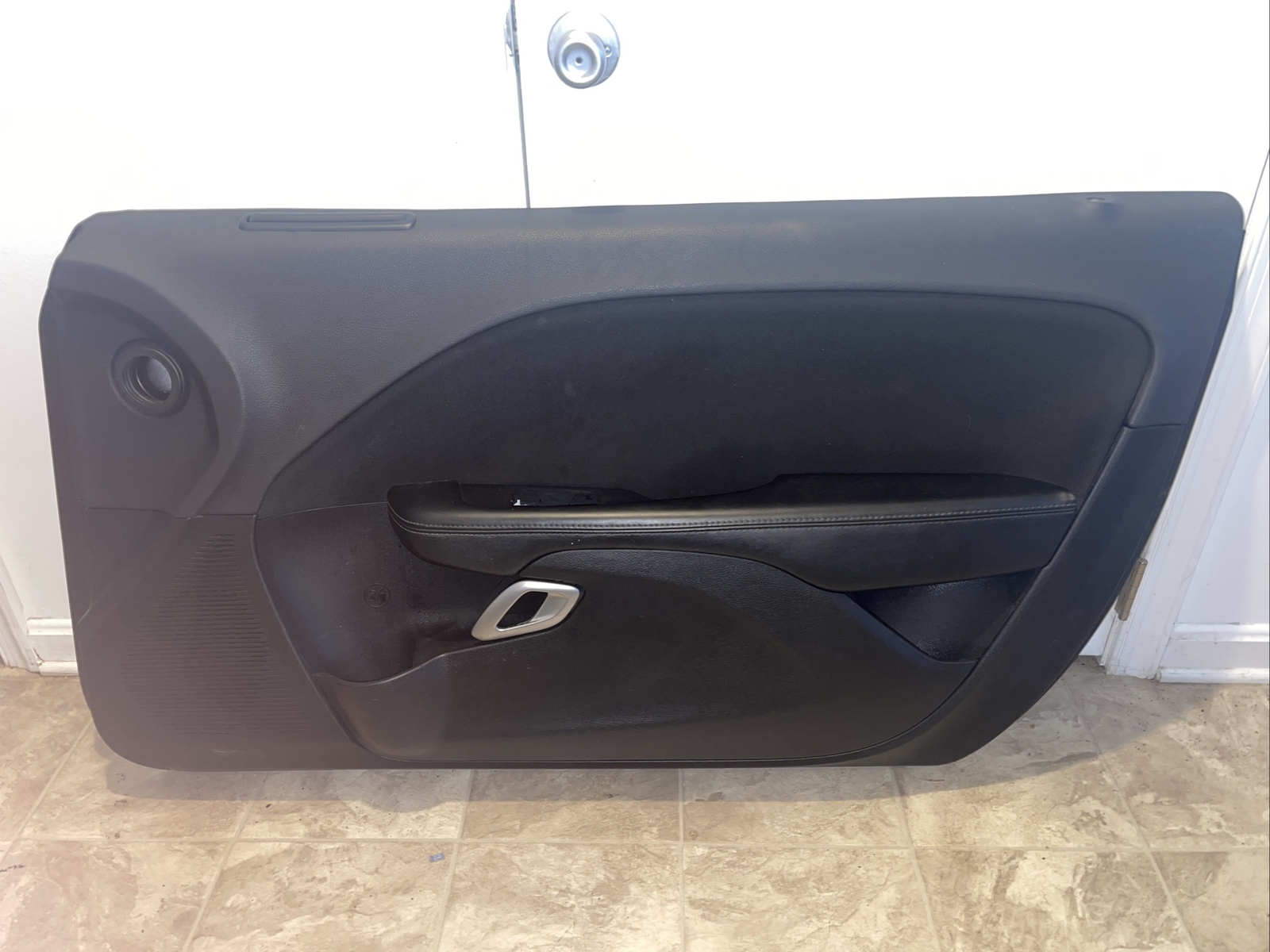 2015-2021 Dodge Challenger SRT8 Passenger Side Interior Door Panel Black