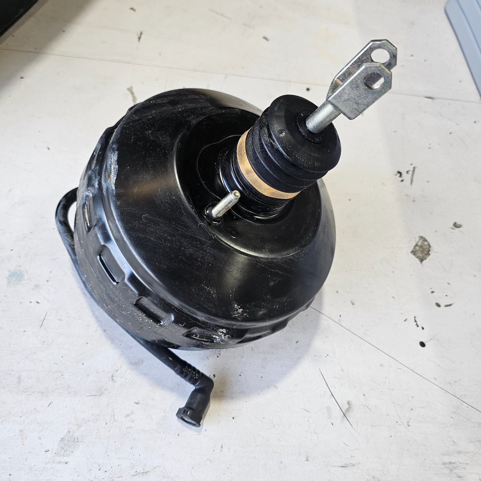 07-15 BMW E82 E88 E91 E92 Power Vacuum Brake Booster 6785648 OEM