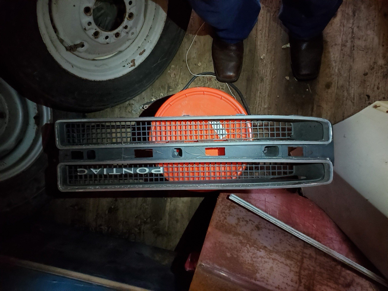 1960's Pontiac grill set 1960's Pontiac grill set
