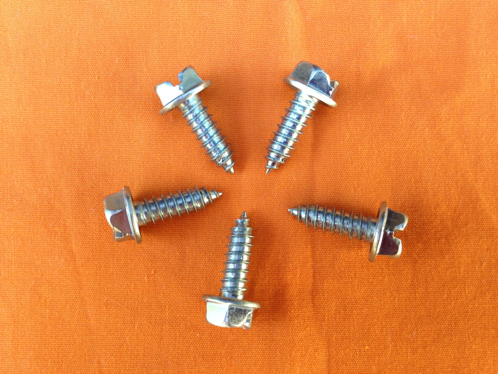 500 Bulk Zinc Plated LICENSE PLATE TAG SCREWS Hex Head Car Dealer Lot Self 500 Bulk Zinc Plated LICENSE PLATE TAG SCREWS Hex Head Car Dealer Lot Self