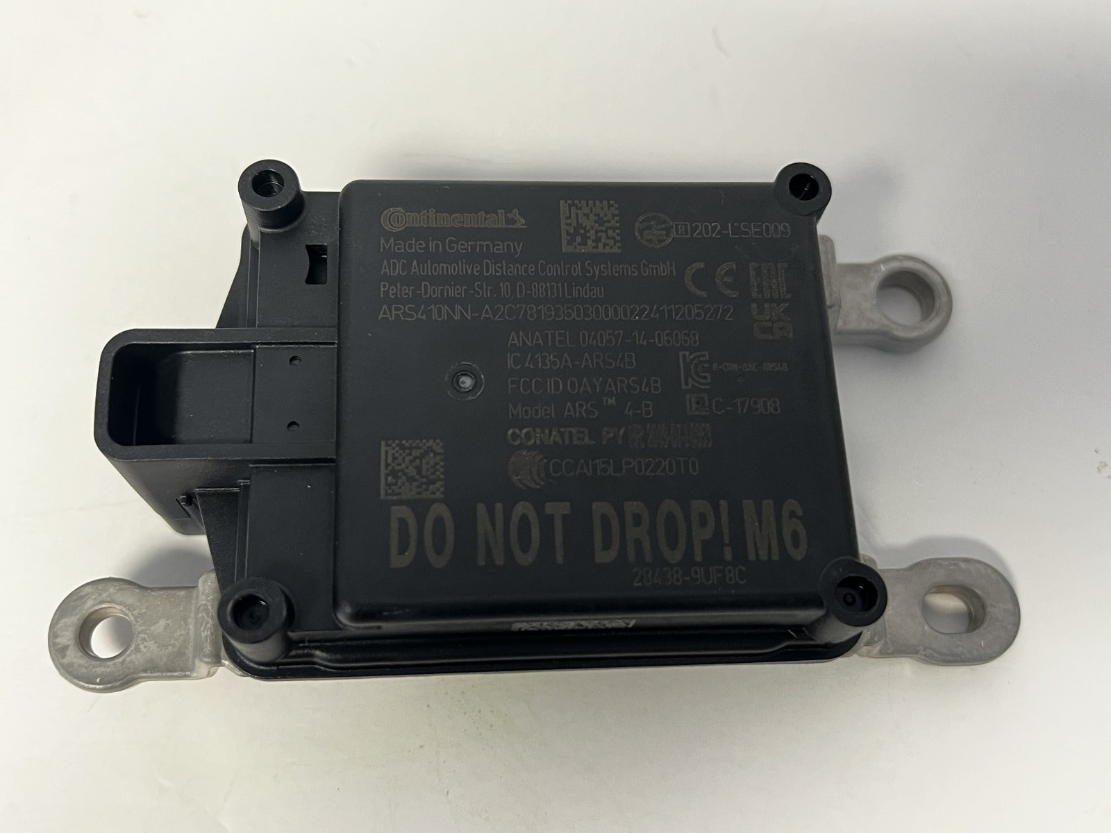 NEW Genuine 2019-2024 Nissan Murano Maxima OEM cruise distance sensor 284389uf8c NEW Genuine 2019-2024 Nissan Murano Maxima OEM cruise distance sensor 284389uf8c