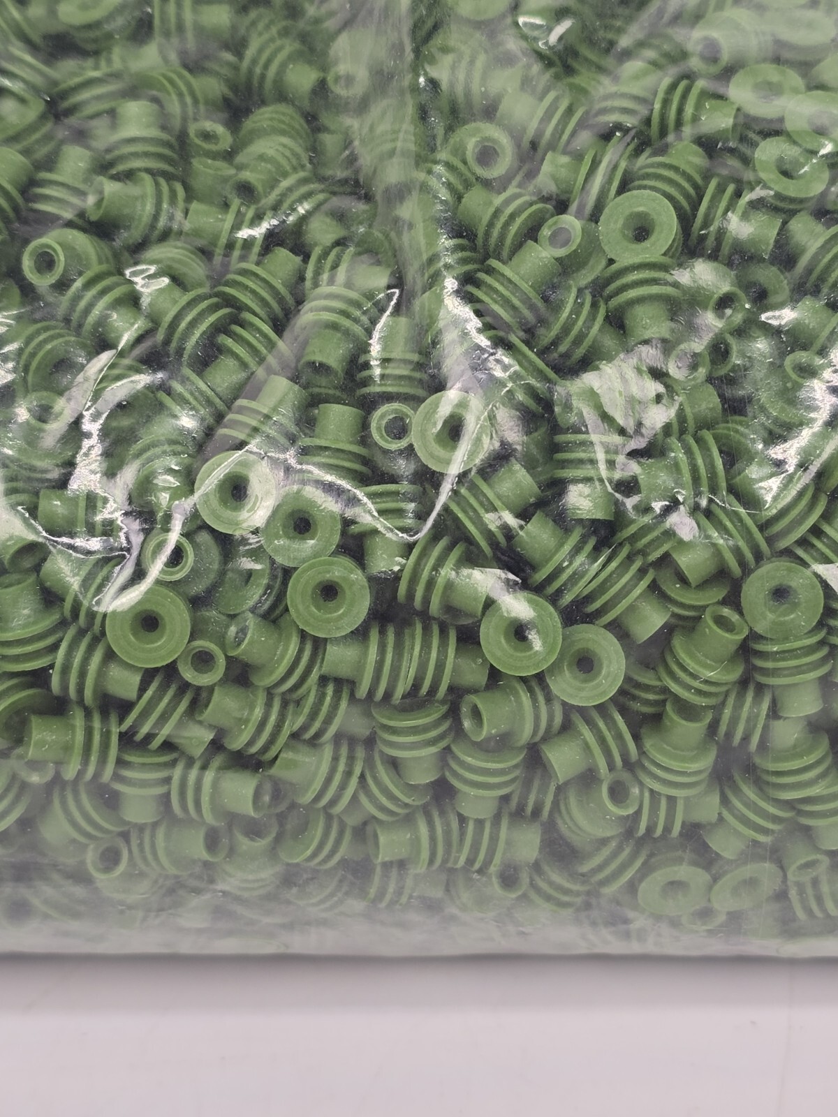 Bag of 5000 OEM Delphi 15324982 Weatherpack Connector Wire Seal 18-20 Ga Green R