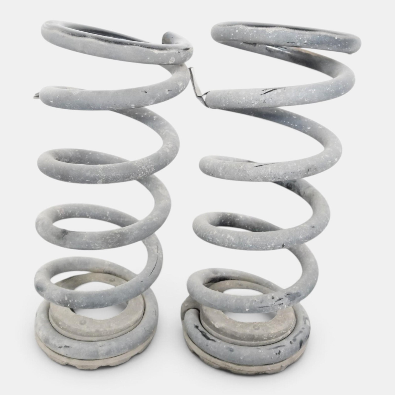 2022 NISSAN PATHFINDER REAR LEFT RIGHT SUSPENSION COIL SPRING COILS PAIR SET OEM