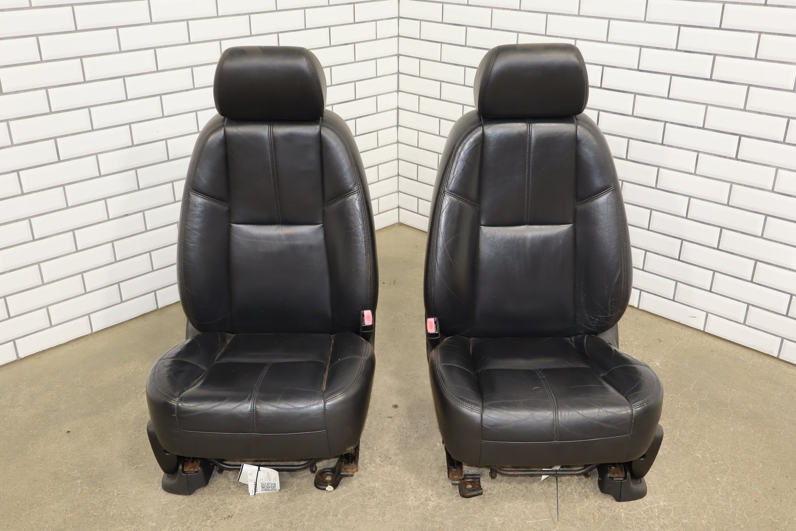 2007-2009 GMC Yukon Denali Front Seats Pair Power Heated Ebony