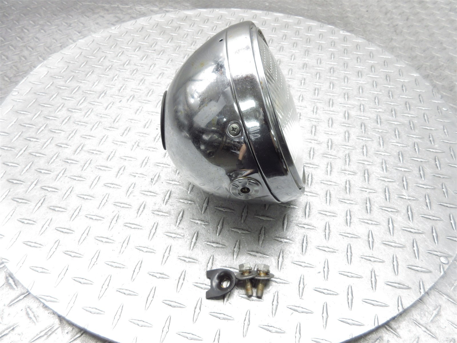 2008 01-08 Triumph Bonneville T100 Front Head Light Headlight Lamp Lens