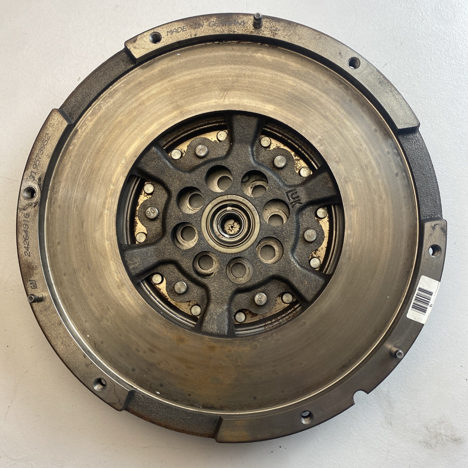 ACDelco 24264316 - GM Genuine Parts Dual Mass Clutch Flywheel