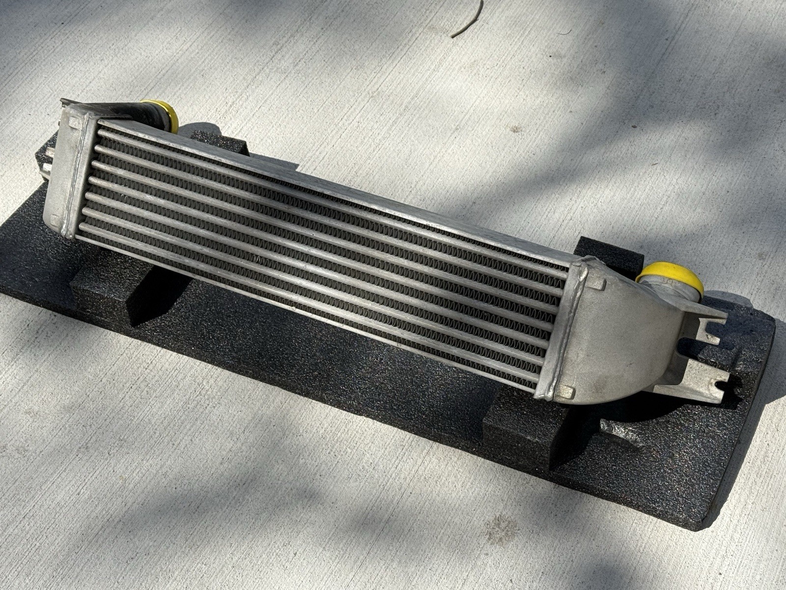 Dodge Neon SRT-4 OEM Intercooler Authentic Clean