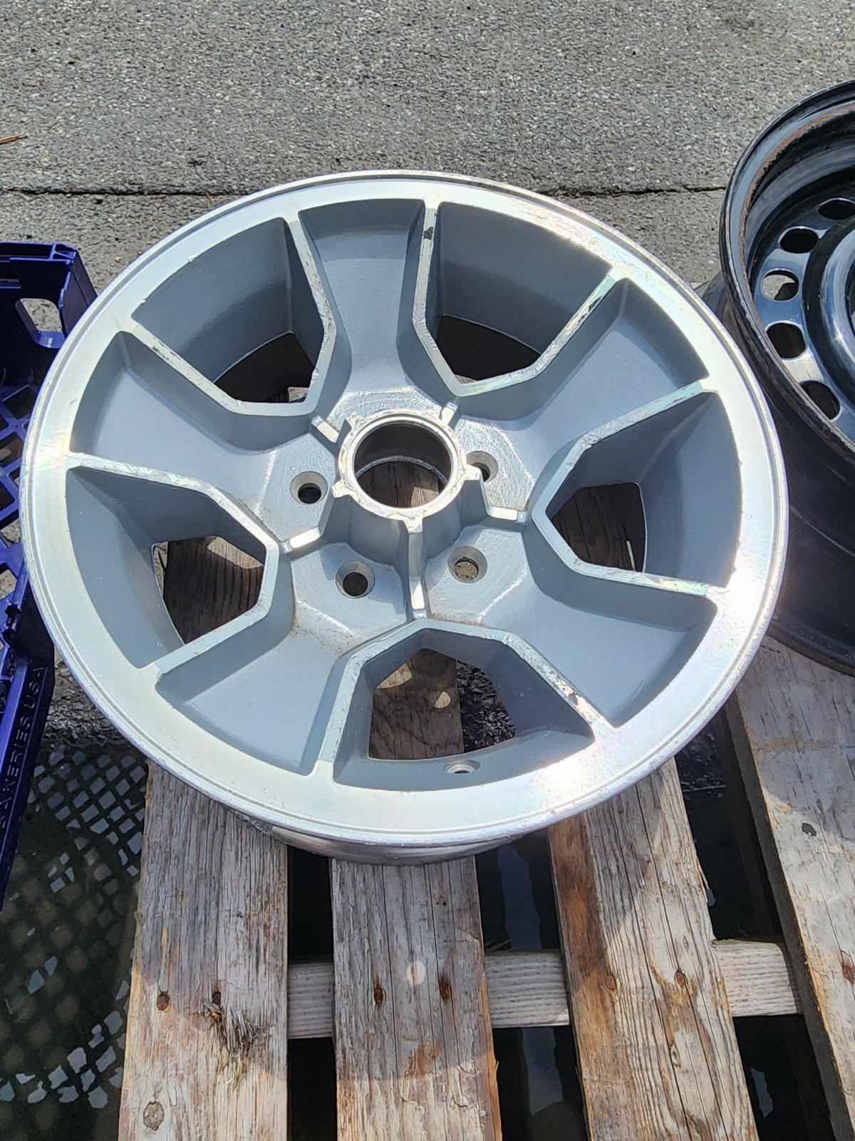 83 84 85 86 87 88 monte carlo SS OEM NOS Wheel 15x7 aluminum rim 1988 GM 5X4.75