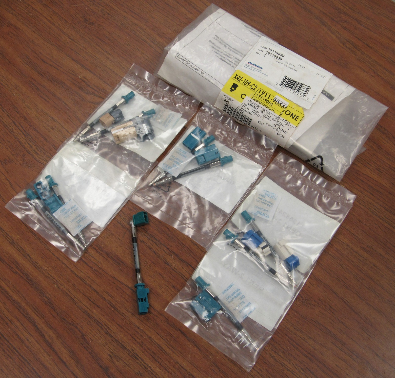 NOS ACDelco GM OEM 19119056 GPS Interface Module Connector Kit
