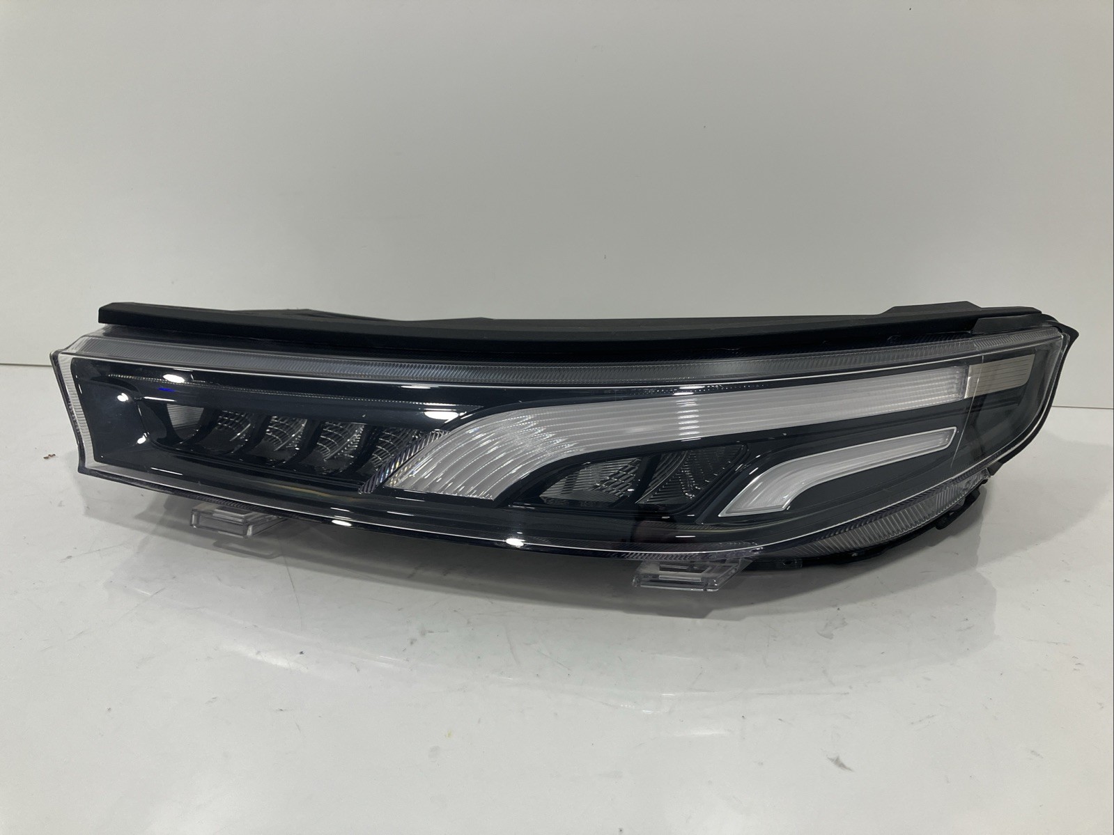 2020 - 2022 Hyundai Palisade Driver Left LH Daytime Running Light DRL OEM 1600