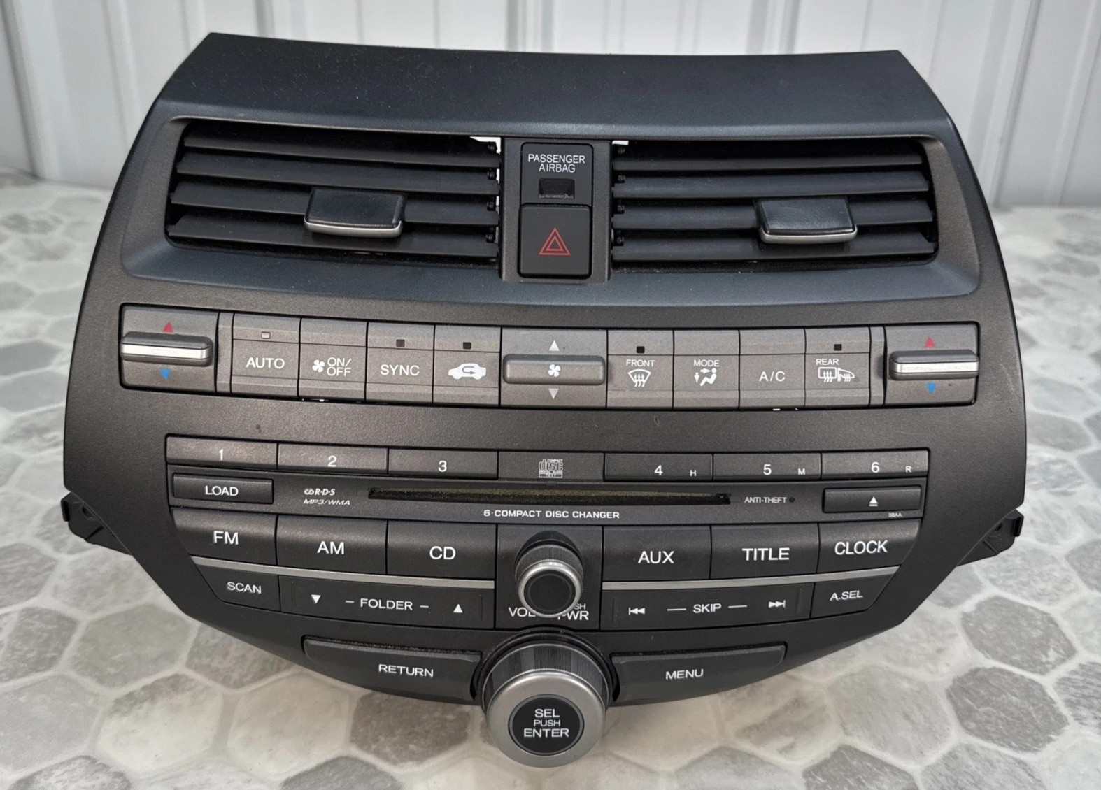 2008-2011 Honda Accord OEM Radio AM FM CD Single Disc Player Assembly / WARRANTY