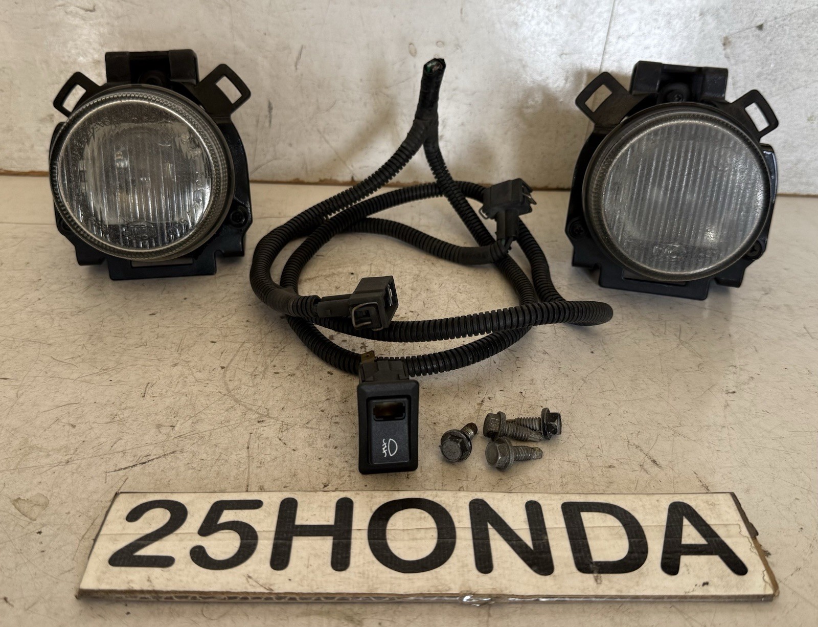 1997-2001 Toyota Camry Factory Accessory Fog Lights OEM USDM Ultra Rare XV20