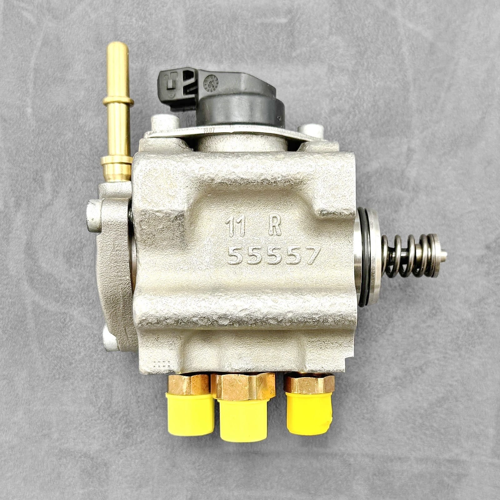 Fuel Pump Assembly 0261520042 13517560364 FOR BMW 760li 2008 NEW & US STOCK