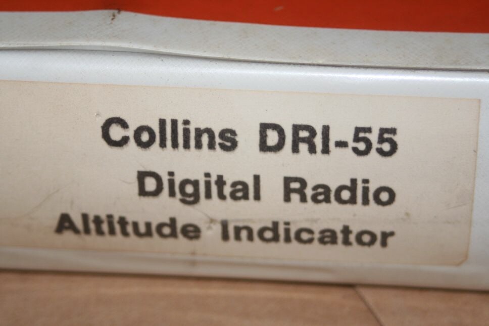 Rockwell Collins DRI-55 Digital Radio Altitude Indicator Instruction manual