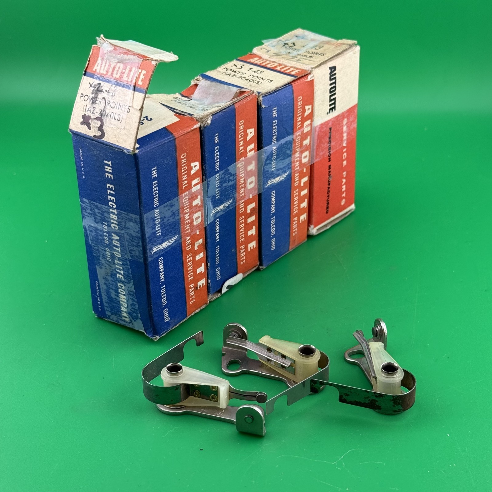Autolite IAZ-2040LS Contact Points Sets 57-71 Chrysler Dodge Plymouth Lot of 12 Autolite IAZ-2040LS Contact Points Sets 57-71 Chrysler Dodge Plymouth Lot of 12