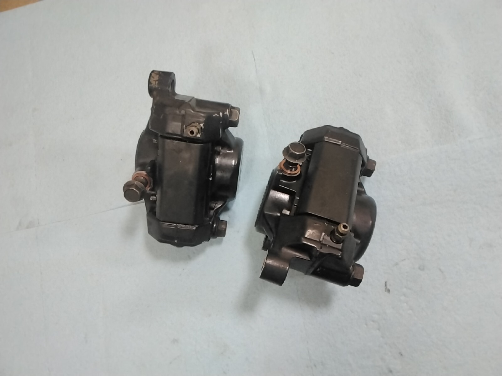 1986-1990 Yamaha YX600 Radian Front Brake Calipers & Pads FZ600 FJ600 YX 600