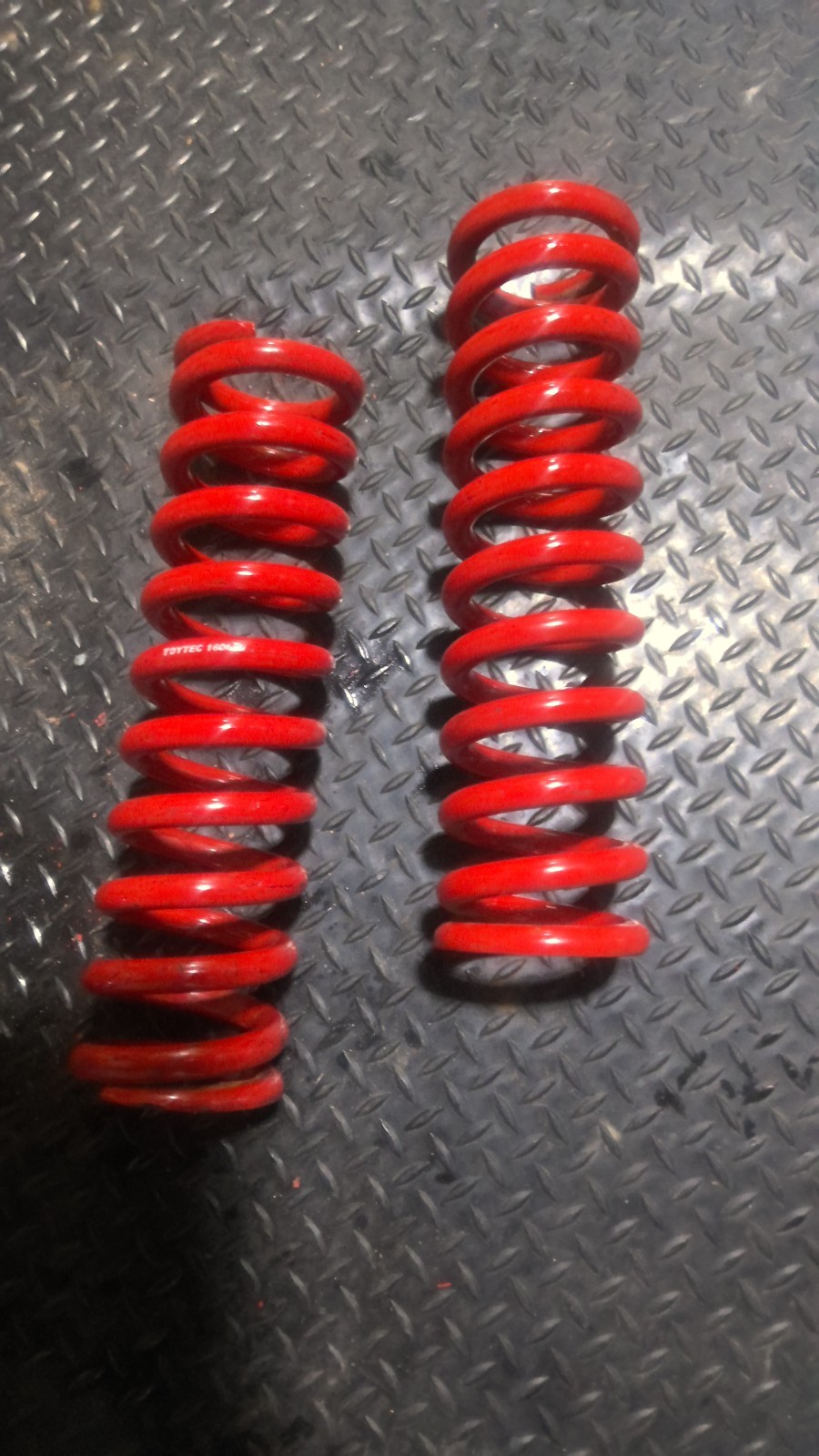 Toytec Eibach Front Lift Coil Springs 650 lb Red Toyota Tacoma 4Runner FJ Cruise