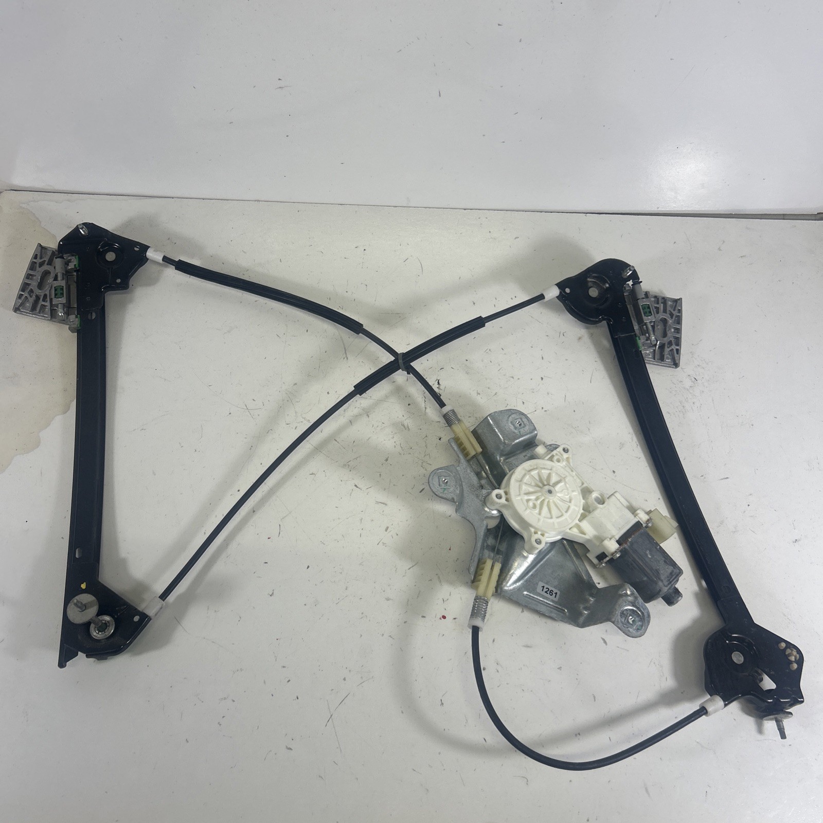  2006-2009 Saturn Sky Pontiac Solstice Driver Left Window Regulator