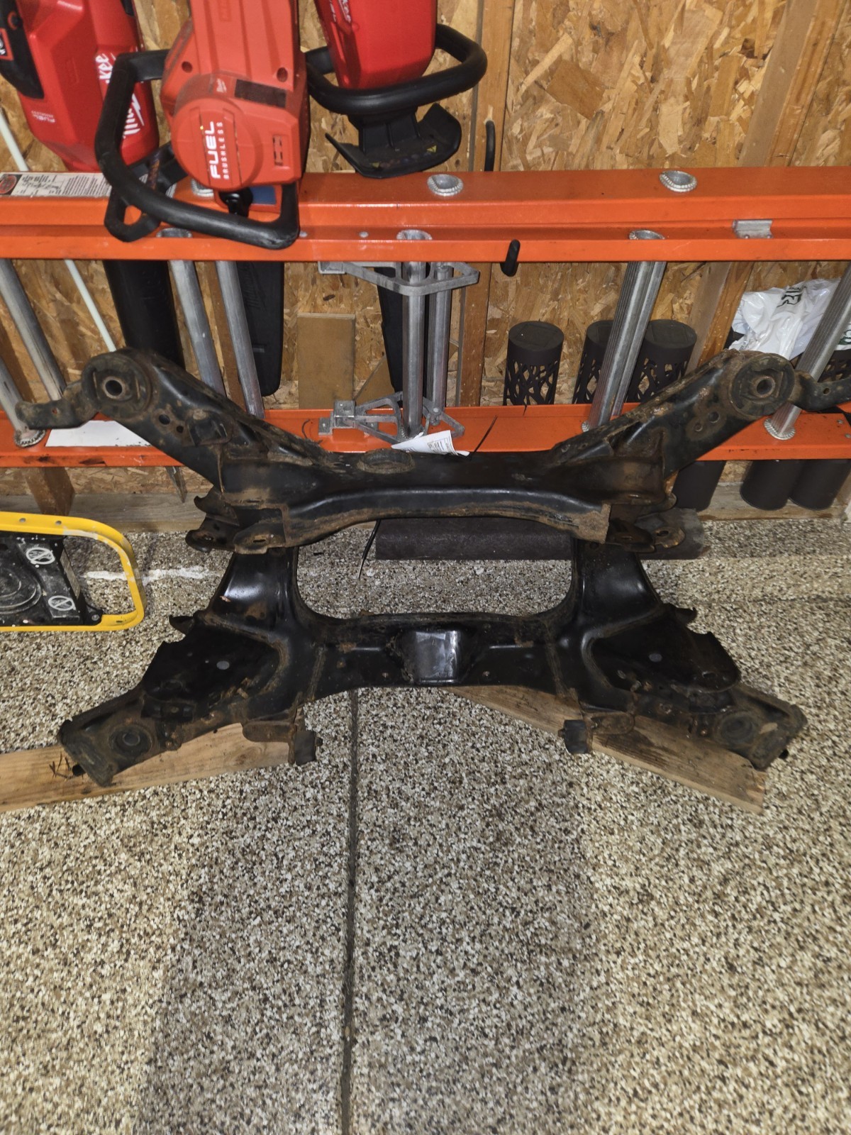 OEM, INFINITI QX70 SUBFRAME, 112,000 MILES