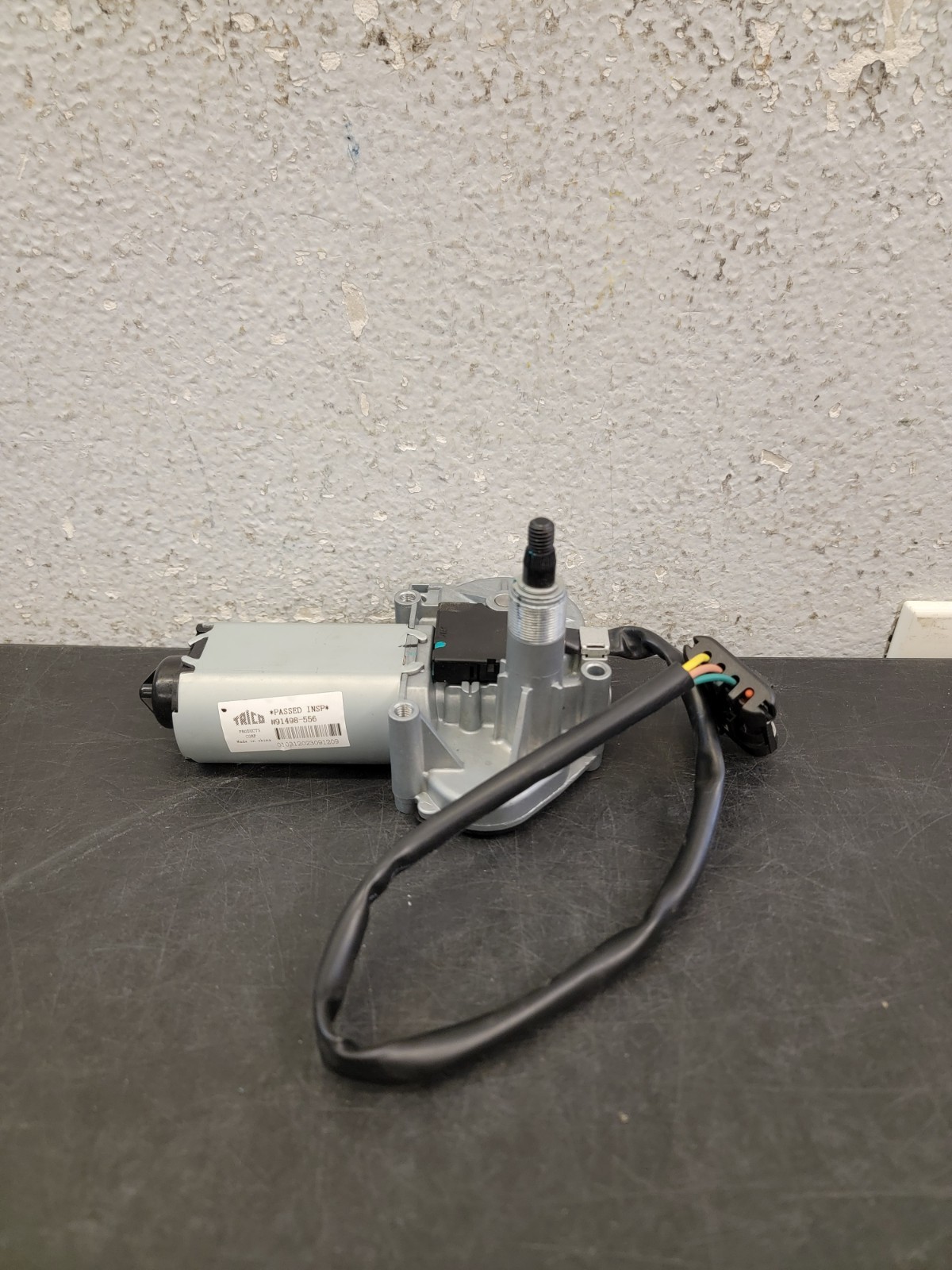 New Genuine Trico 91498-556 Wiper Motor