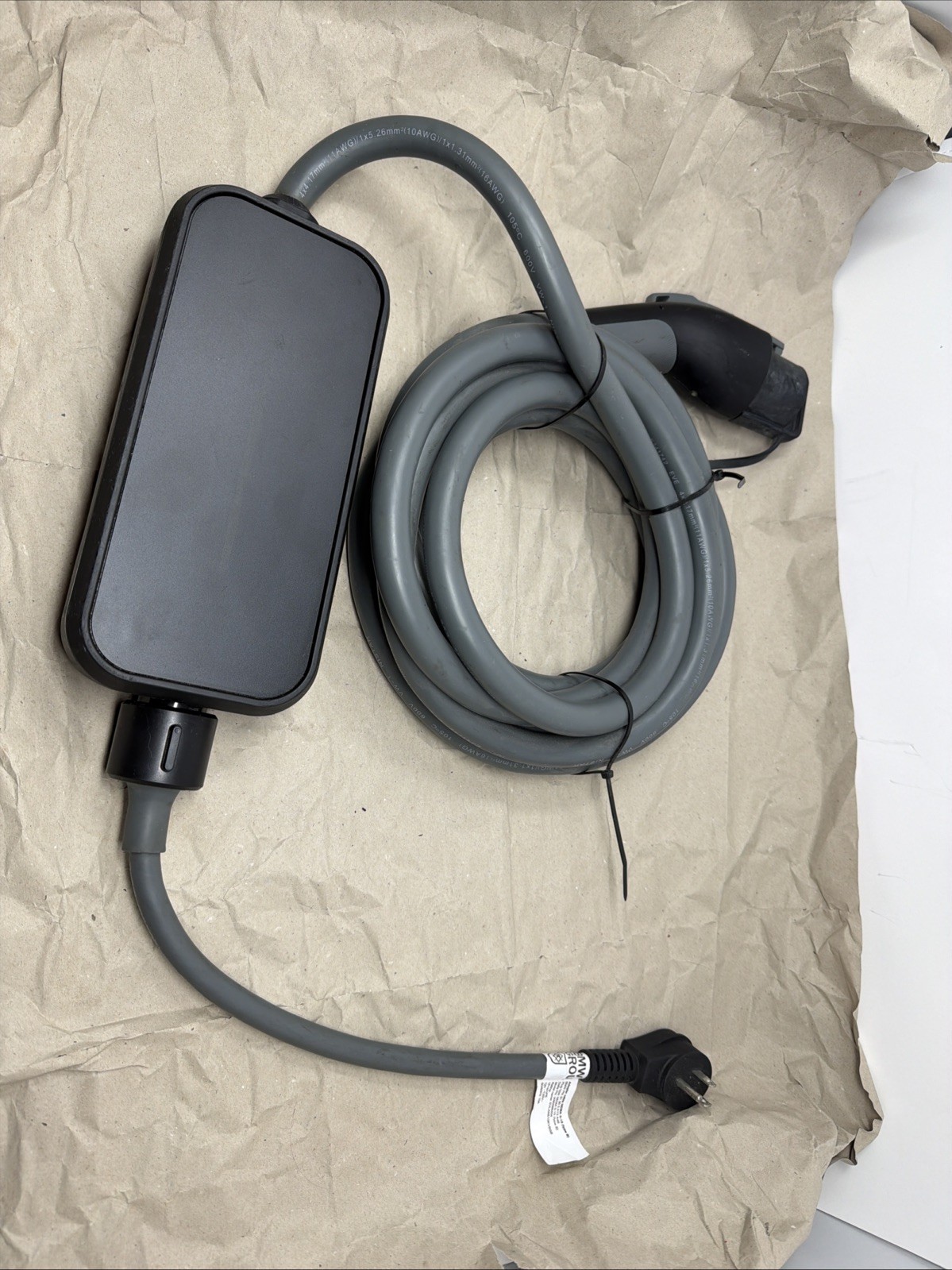 2021-2026 BMW iX iX3 iX1 i4 i5 i7 XM EV charger Flexible charging cable 120v 2021-2026 BMW iX iX3 iX1 i4 i5 i7 XM EV charger Flexible charging cable 120v