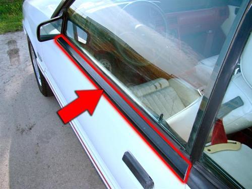 1987-1993 FORD MUSTANG DOOR MOLDING PAIR EXTERIOR WINTER OUTLAW STREET FOX SALE