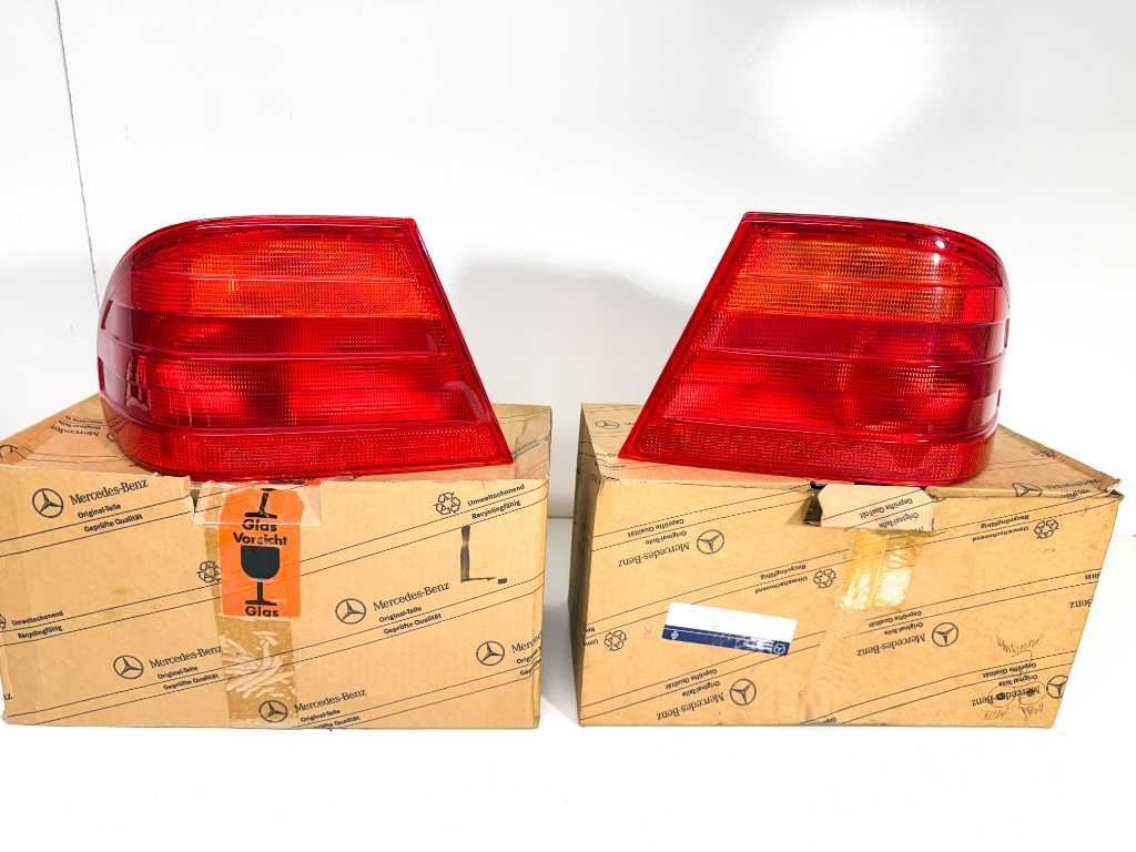 96-99 Mercedes W210 E Class Rear Left Right Outer Taillight Lamp Set GENUINE NEW