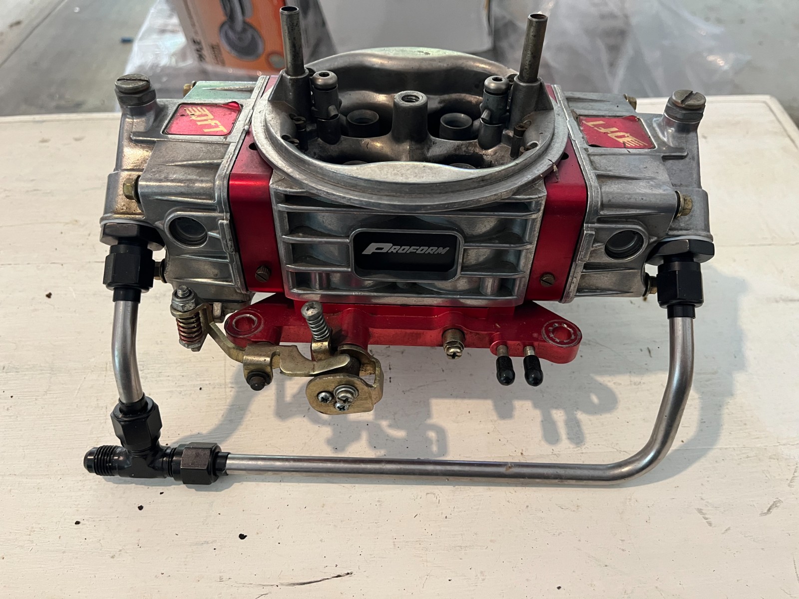 Quick Fuel Q-Series 4150 Carburetor with Proform 950 Main Body