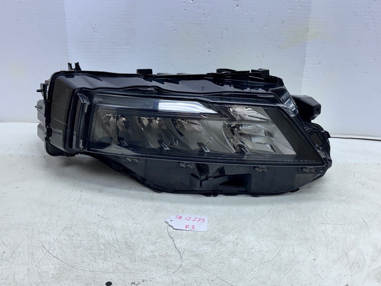 nice 2021-2025 Nissan Rogue Led Front Right OEM Headlight 26010-6rr0d