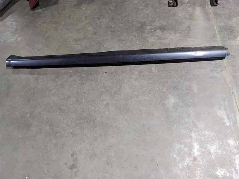 CARAVAN   2013 LH LEFT DRIVER Rocker Panel Moulding 1144719