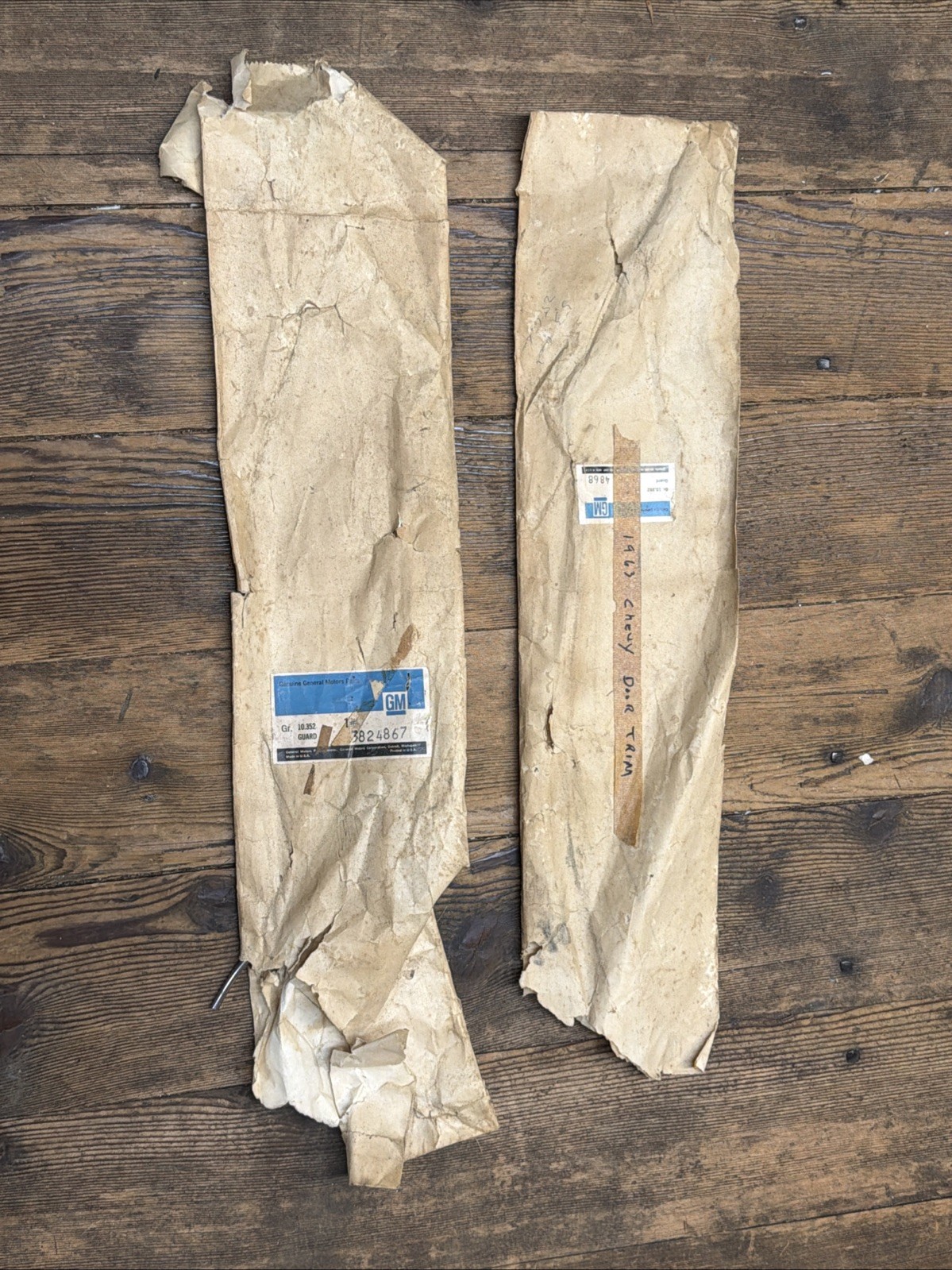 63 CHEVY DOOR TRIM NOS OEM