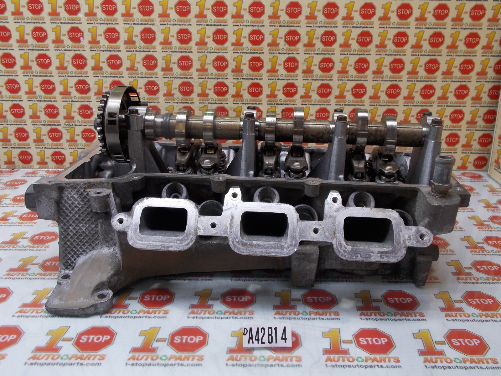 2002-2004 JEEP LIBERTY RIGHT SIDE ENGINE CYLINDER HEAD ASSEMBLY 53020984 OEM