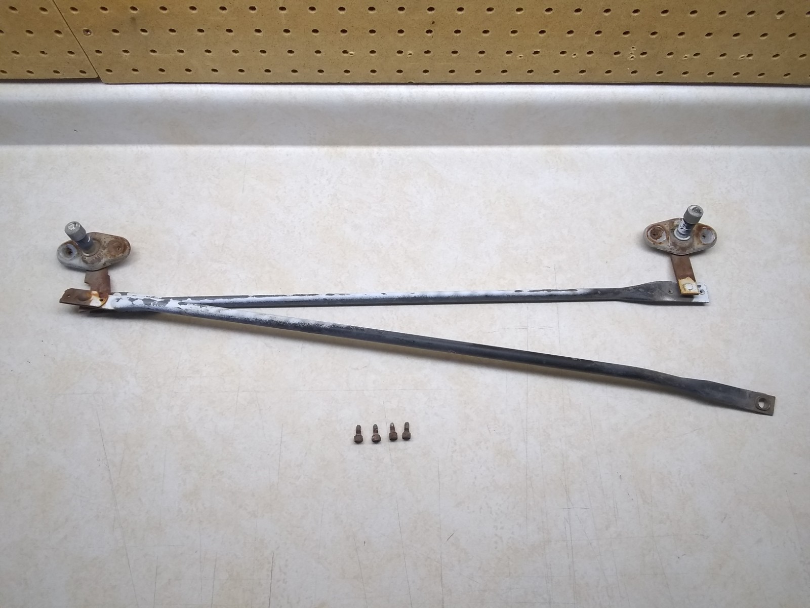 VTG Used OEM GM 1964-67 Chevelle Malibu GTO, Wiper Transmission Assembly, USA