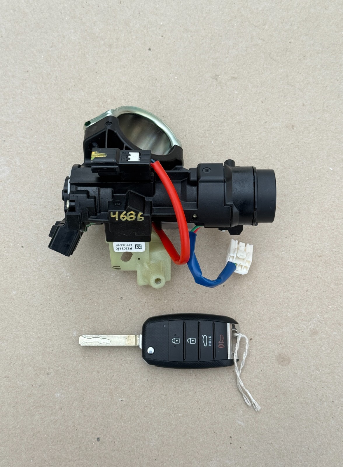 2018-2023 KIA RIO IGNITION SWITCH LOCK CYLINDER  W/KEY OEM