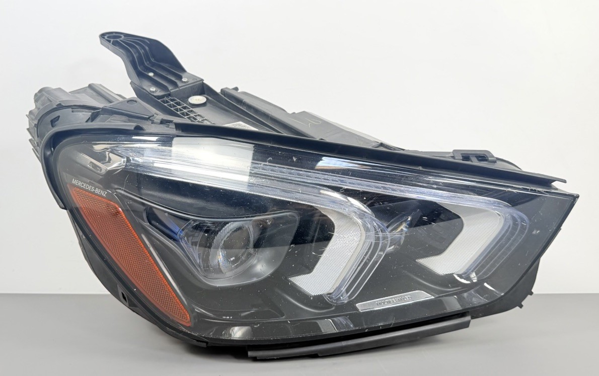 2020-2023 Mercedes GLE350 580 63 Headlight Adaptive LED Right Passenger Side OEM