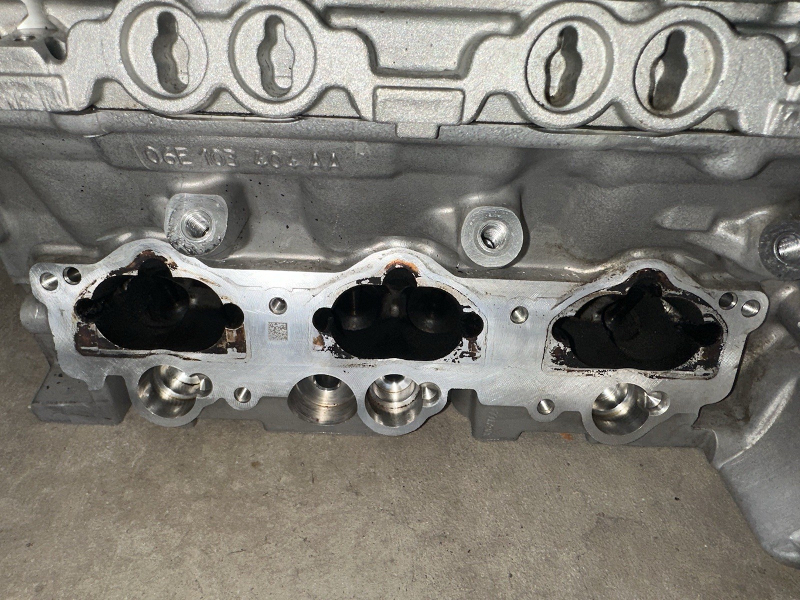 2015-2019 Audi CREC Bank 1 Cylinder Head 06E.103.404.AA (PN 06E103404AA) 2015-2019 Audi CREC Bank 1 Cylinder Head 06E.103.404.AA (PN 06E103404AA)