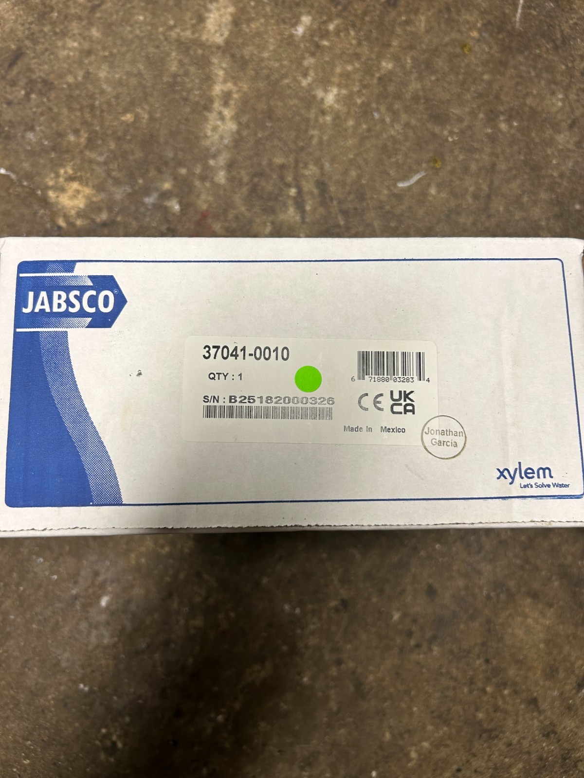Jabsco 37041-0010 Marine Marine Electric Toilet Macerator ( New in box) Jabsco 37041-0010 Marine Marine Electric Toilet Macerator ( New in box)