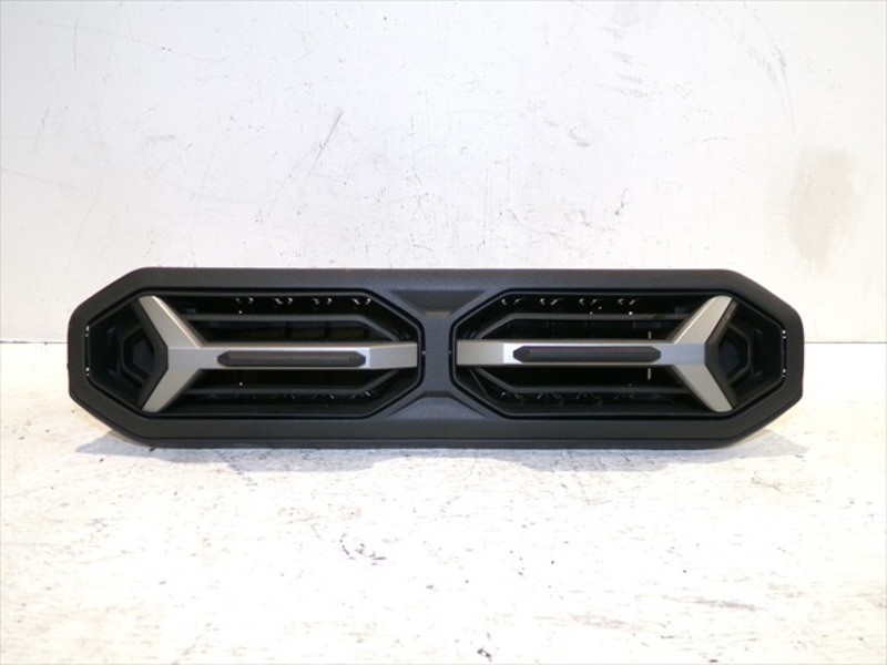 687604902R 111713 central aerator DACIA DUSTER 1.2 G 2024- 2025