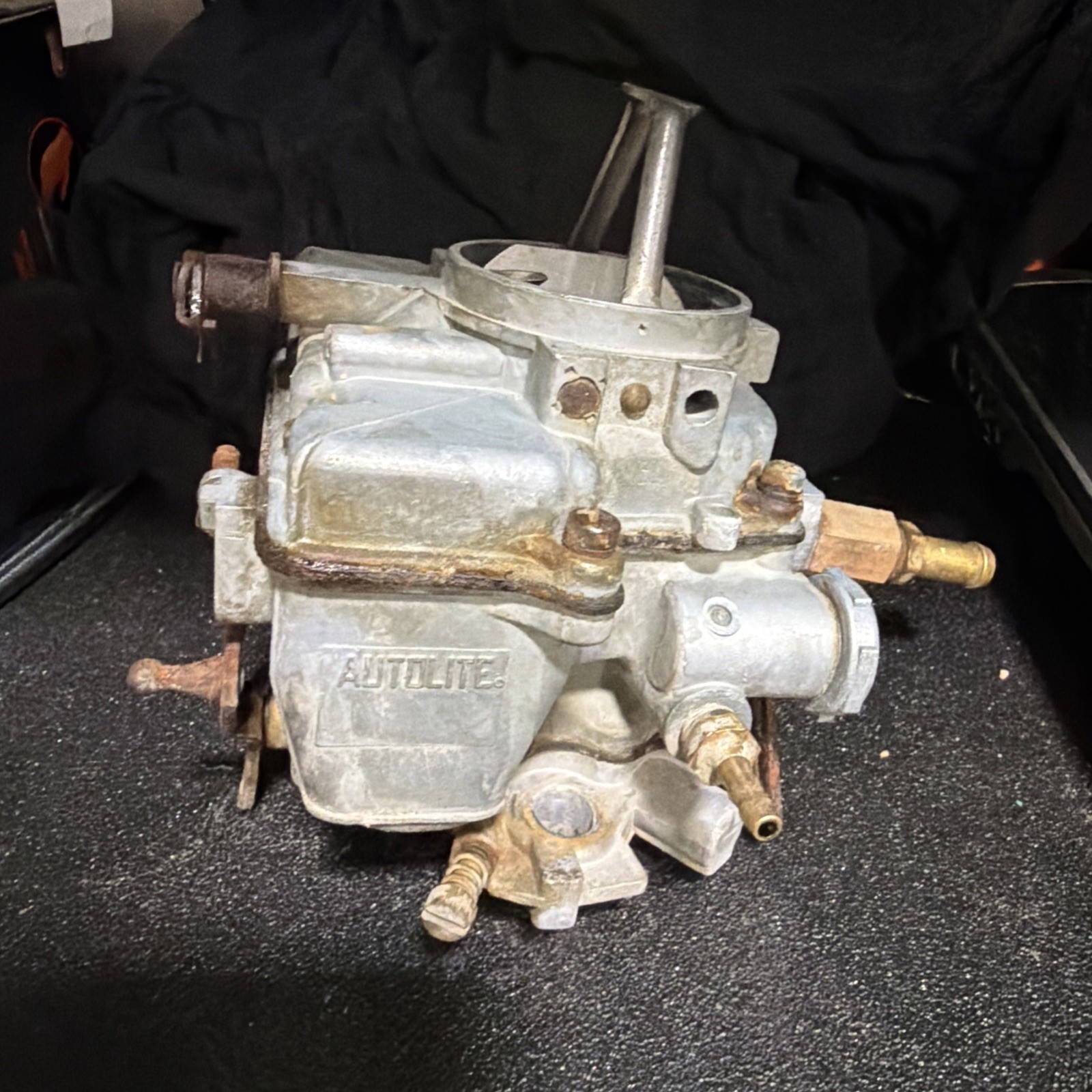 Holley 1940 autolite Carburetor DOPF 9510 T , 4535 Holley 1940 autolite Carburetor DOPF 9510 T , 4535