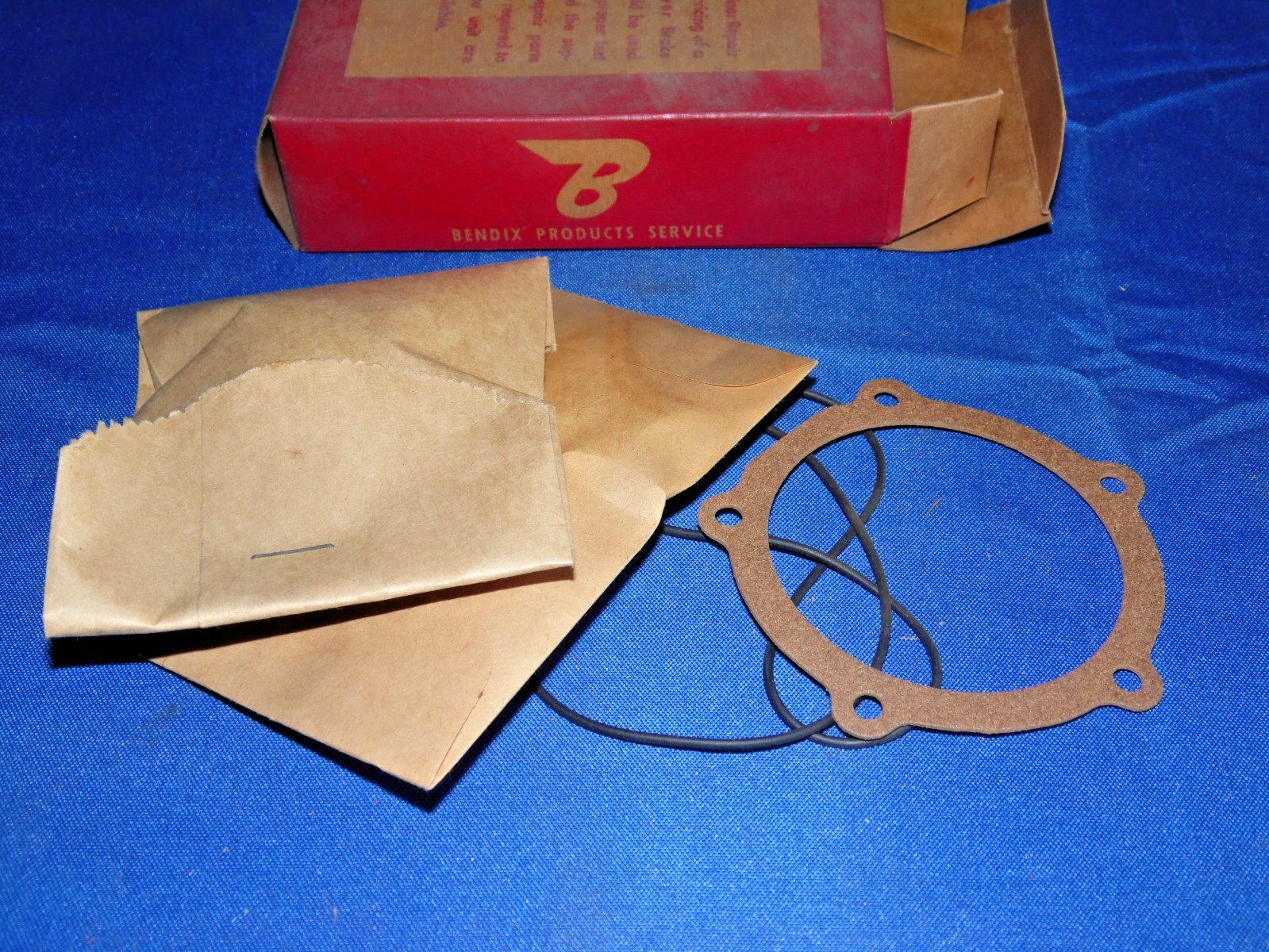 NOS Vintage Bendix Minor Brake Repair Kit 377771 Hydrovac Cadillac Chevy Ford
