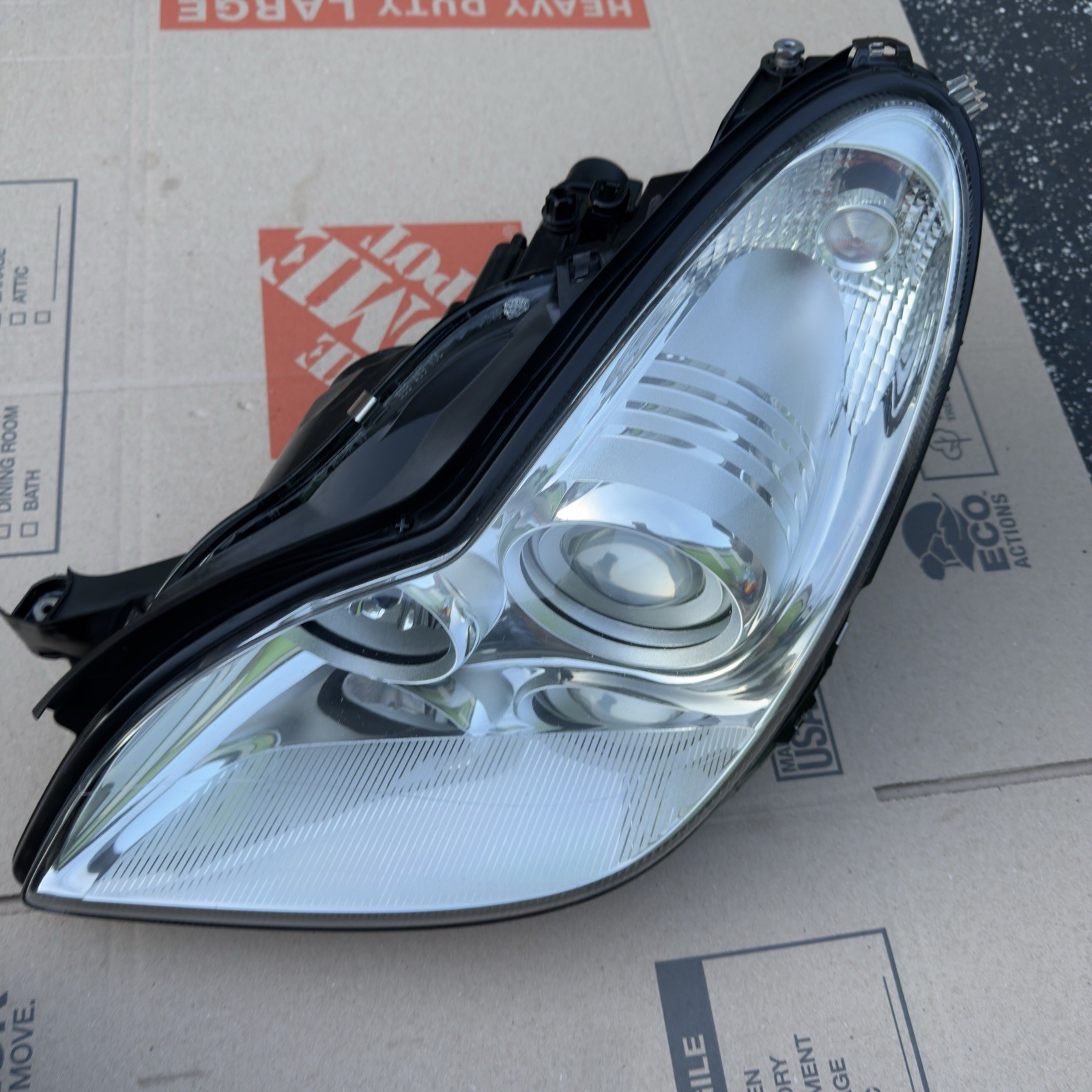 06-11 Mercedes W219 CLS550 CLS63 AMG Left Driver Headlight Lamp Bi Xenon OEM