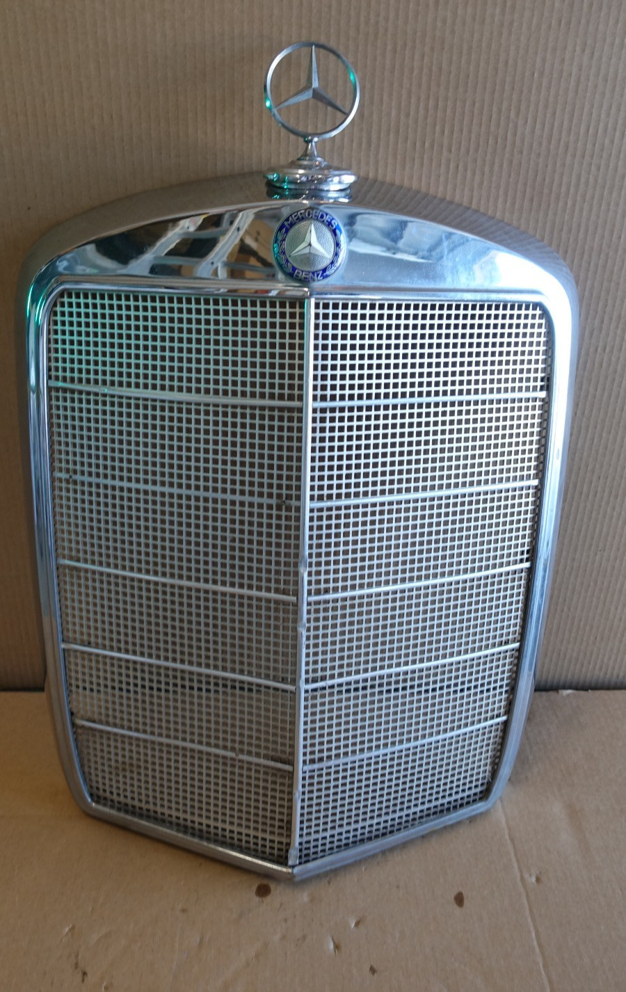 1953-1959 Mercedes-Benz Grill W120 180A 180B 180C Grille WALL ART Chrome OEM